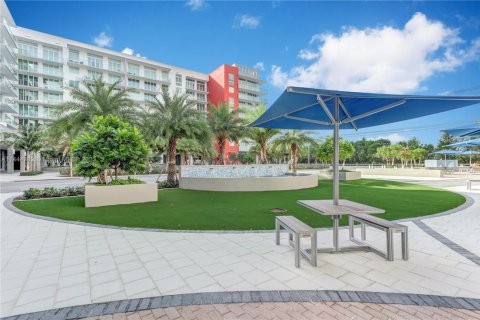 Condominio en venta en Doral, Florida, 3 dormitorios, 124.4 m2 № 2076955 - foto 19