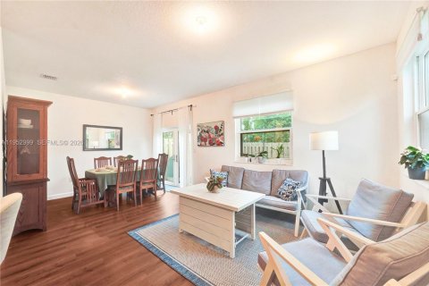 Touwnhouse à vendre à Homestead, Floride: 4 chambres, 169.08 m2 № 2008731 - photo 25