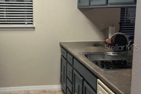 Townhouse in Apopka, Florida 2 bedrooms, 100.98 sq.m. № 1644797 - photo 5