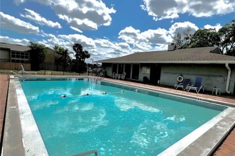 Townhouse in Apopka, Florida 2 bedrooms, 100.98 sq.m. № 1644797 - photo 22