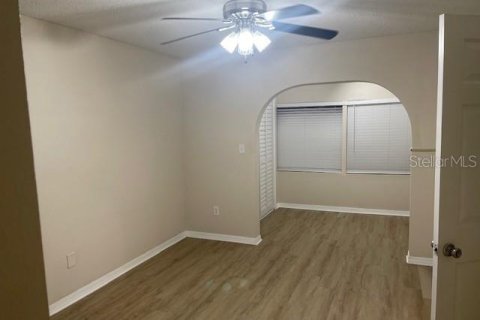 Townhouse in Apopka, Florida 2 bedrooms, 100.98 sq.m. № 1644797 - photo 12