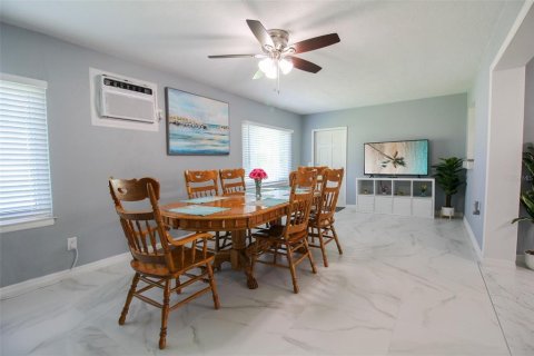 Villa ou maison à louer à Sarasota, Floride: 3 chambres, 163.97 m2 № 2298778 - photo 20
