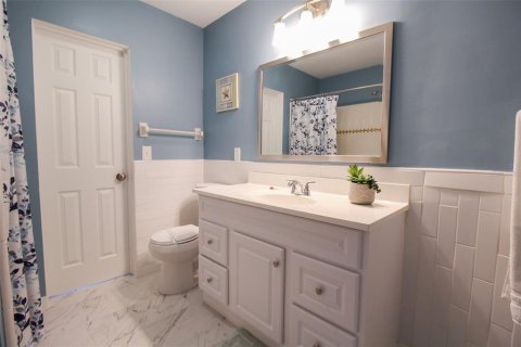 Villa ou maison à louer à Sarasota, Floride: 3 chambres, 163.97 m2 № 2298778 - photo 30