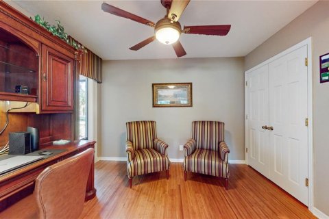 House in Haines City, Florida 3 bedrooms, 192.59 sq.m. № 1679586 - photo 8