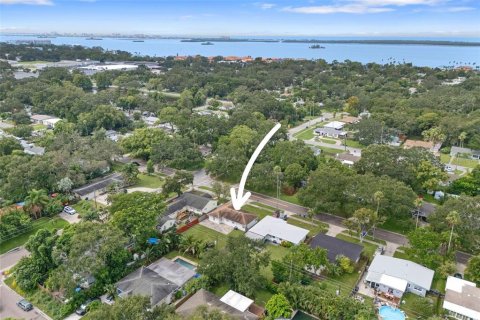 House in Dunedin, Florida 2 bedrooms, 91.04 sq.m. № 1913879 - photo 30