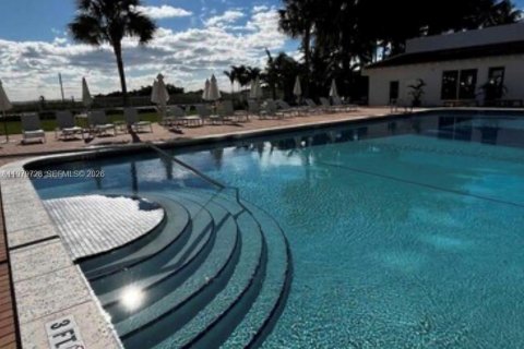 Снять в аренду кондоминиум в Майами-Бич, Флорида 1 спальня, 87.89м2, № 2079413 - фото 17