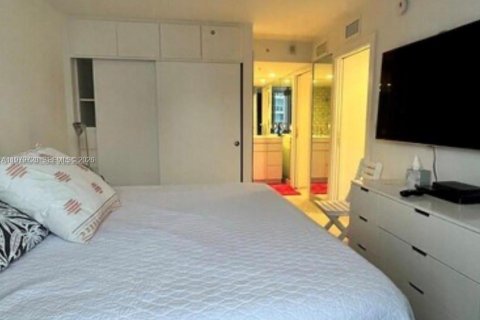 Снять в аренду кондоминиум в Майами-Бич, Флорида 1 спальня, 87.89м2, № 2079413 - фото 5
