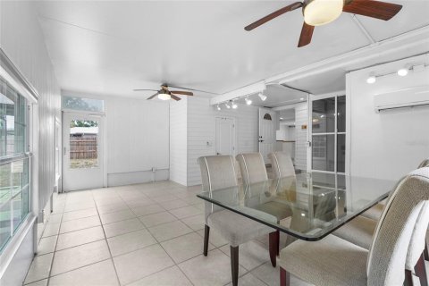 Casa en venta en Sarasota, Florida, 2 dormitorios, 119.01 m2 № 1684987 - foto 23