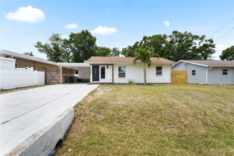 Casa en venta en Sarasota, Florida, 2 dormitorios, 119.01 m2 № 1684987 - foto 3