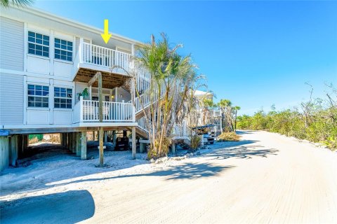 Condominio en venta en Placida, Florida, 3 dormitorios, 145.67 m2 № 1725744 - foto 2