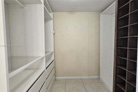 Condominio en venta en Deerfield Beach, Florida, 3 dormitorios, 116.13 m2 № 1494289 - foto 23