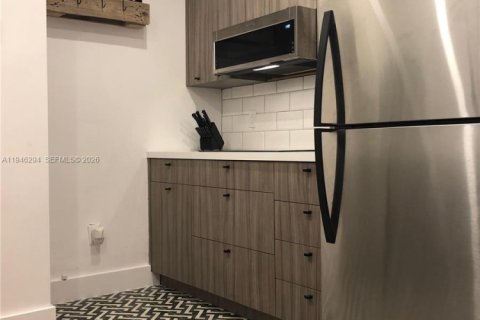 Apartment in Miami Beach, Florida 1 bedroom, 78.97 sq.m. № 2002744 - photo 7