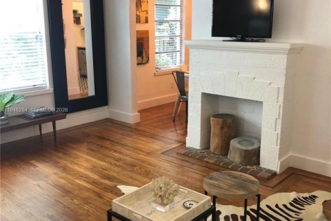 Apartment in Miami Beach, Florida 1 bedroom, 78.97 sq.m. № 2002744 - photo 10