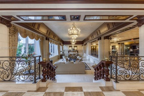 Купить кондоминиум в Халландейл-Бич, Флорида 2 спальни, 121.89м2, № 1982861 - фото 2