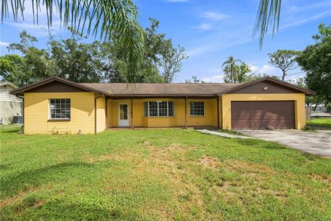 Villa ou maison à Tampa, Floride 3 chambres, 138.98 m2 № 2351613