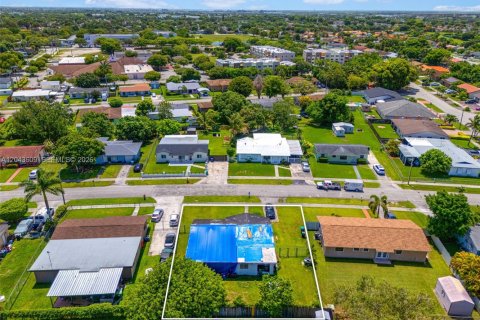 Casa en venta en Miami, Florida, 3 dormitorios, 154.78 m2 № 2176596 - foto 7