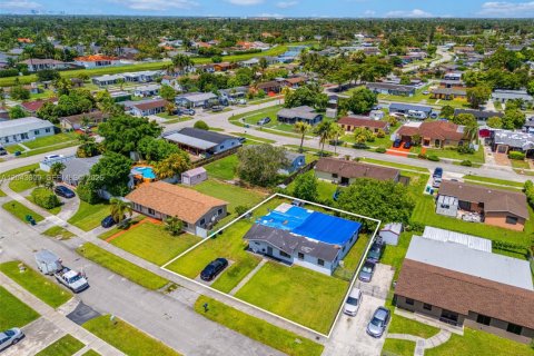 Casa en venta en Miami, Florida, 3 dormitorios, 154.78 m2 № 2176596 - foto 6