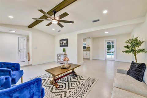 Villa ou maison à vendre à Clearwater, Floride: 4 chambres, 147.81 m2 № 2404659 - photo 5