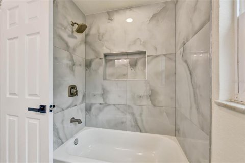 Villa ou maison à vendre à Clearwater, Floride: 4 chambres, 147.81 m2 № 2404659 - photo 23