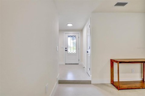 Villa ou maison à vendre à Clearwater, Floride: 4 chambres, 147.81 m2 № 2404659 - photo 16