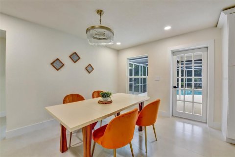 Villa ou maison à vendre à Clearwater, Floride: 4 chambres, 147.81 m2 № 2404659 - photo 13