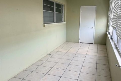 Condominio en venta en Saint Petersburg, Florida, 2 dormitorios, 90.12 m2 № 2118346 - foto 23