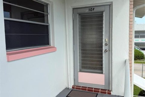 Condominio en venta en Saint Petersburg, Florida, 2 dormitorios, 90.12 m2 № 2118346 - foto 3