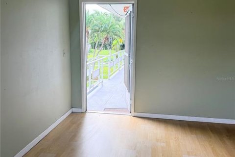 Condominio en venta en Saint Petersburg, Florida, 2 dormitorios, 90.12 m2 № 2118346 - foto 6