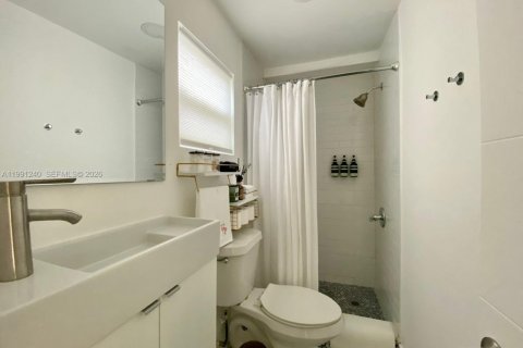 House in Fort Lauderdale, Florida 37.16 sq.m. № 2057497 - photo 4