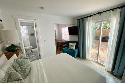 House in Fort Lauderdale, Florida 37.16 sq.m. № 2057497 - photo 9