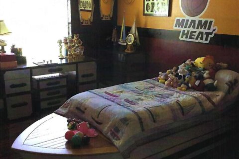 Купить виллу или дом в Бойнтон-Бич, Флорида 11 комнат, 189.99м2, № 2153645 - фото 6