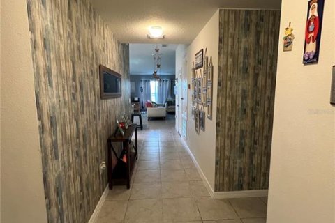 Villa ou maison à vendre à Haines City, Floride: 4 chambres, 157.56 m2 № 1570763 - photo 14