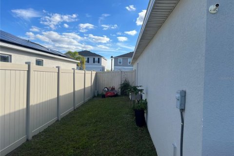 Villa ou maison à vendre à Haines City, Floride: 4 chambres, 157.56 m2 № 1570763 - photo 4
