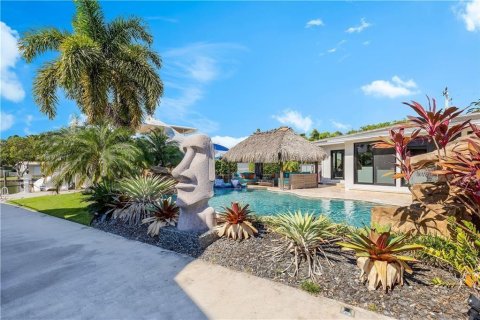 House in Fort Lauderdale, Florida 4 bedrooms, 160.26 sq.m. № 2083408 - photo 16