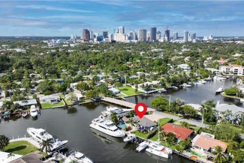 House in Fort Lauderdale, Florida 4 bedrooms, 160.26 sq.m. № 2083408 - photo 11