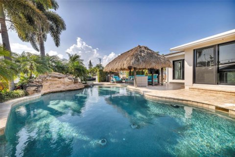 House in Fort Lauderdale, Florida 4 bedrooms, 160.26 sq.m. № 2083408 - photo 13