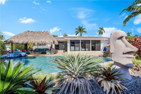 House in Fort Lauderdale, Florida 4 bedrooms, 160.26 sq.m. № 2083408 - photo 17