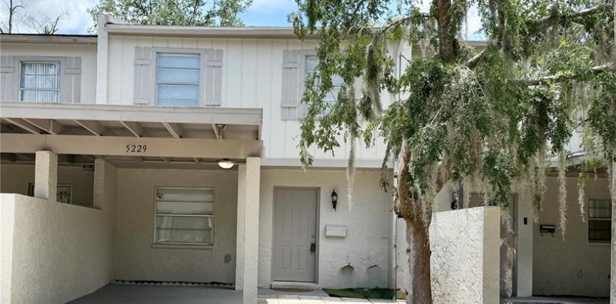 Condo in Tampa, Florida, 2 bedrooms № 1773721