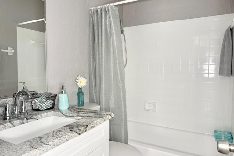 Condo in Tampa, Florida, 2 bedrooms  № 1773721 - photo 18