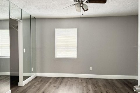 Condo in Tampa, Florida, 2 bedrooms  № 1773721 - photo 16