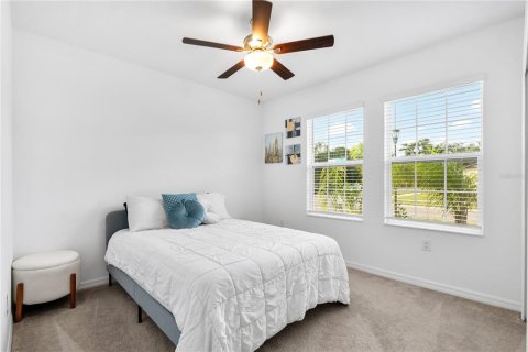 House in Wimauma, Florida 6 bedrooms, 312.34 sq.m. № 2429153 - photo 7