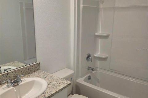 Casa en alquiler en Haines City, Florida, 3 dormitorios, 135.17 m2 № 1900190 - foto 6