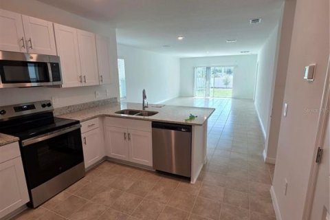 Casa en alquiler en Haines City, Florida, 3 dormitorios, 135.17 m2 № 1900190 - foto 21