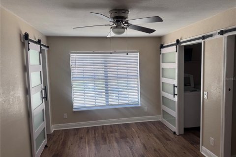 Touwnhouse à vendre à Tampa, Floride: 2 chambres, 115.2 m2 № 2415488 - photo 25