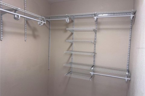 Touwnhouse à vendre à Tampa, Floride: 2 chambres, 115.2 m2 № 2415488 - photo 21