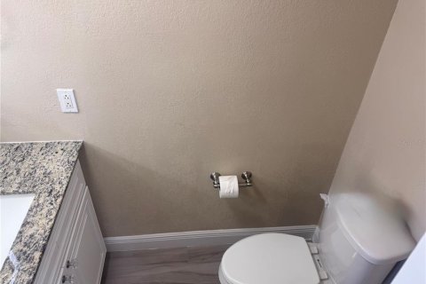 Touwnhouse à vendre à Tampa, Floride: 2 chambres, 115.2 m2 № 2415488 - photo 23