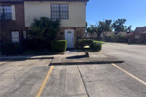 Touwnhouse à Tampa, Floride 2 chambres, 115.2 m2 № 2415488