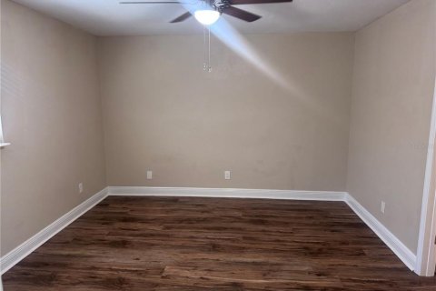 Touwnhouse à vendre à Tampa, Floride: 2 chambres, 115.2 m2 № 2415488 - photo 10