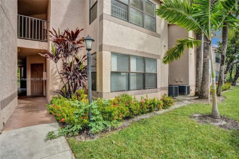 Condo in Davie, Florida, 1 bedroom  № 1890941 - photo 2