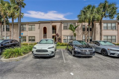 Condo in Davie, Florida, 1 bedroom  № 1890941 - photo 1